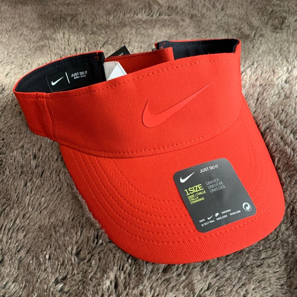Nike Visor